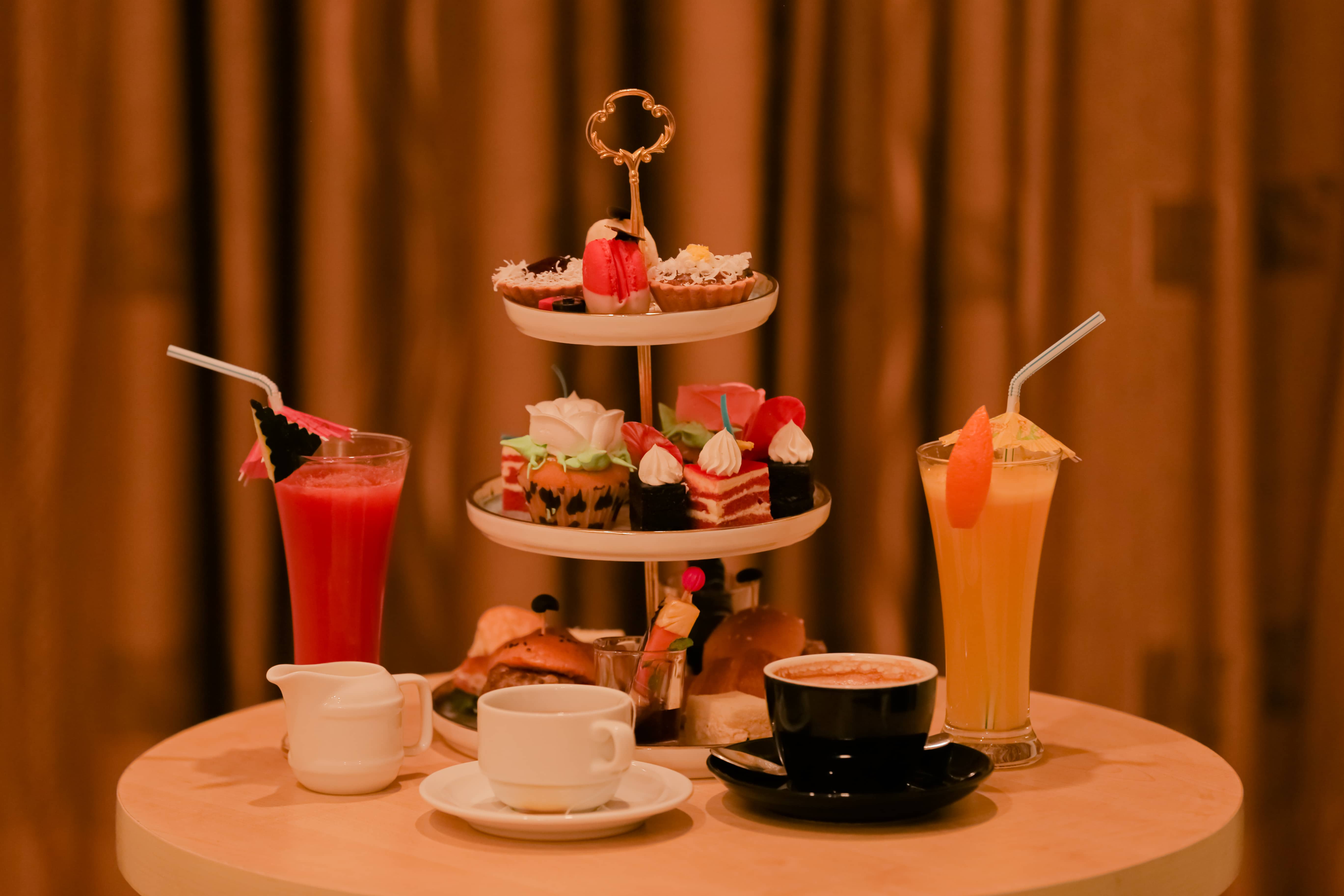 room-service.jpg